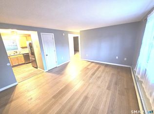 270 S Windham Rd APT 68, Willimantic, CT 06226