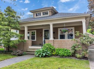 48 N Adams St, Manchester, NH 03104