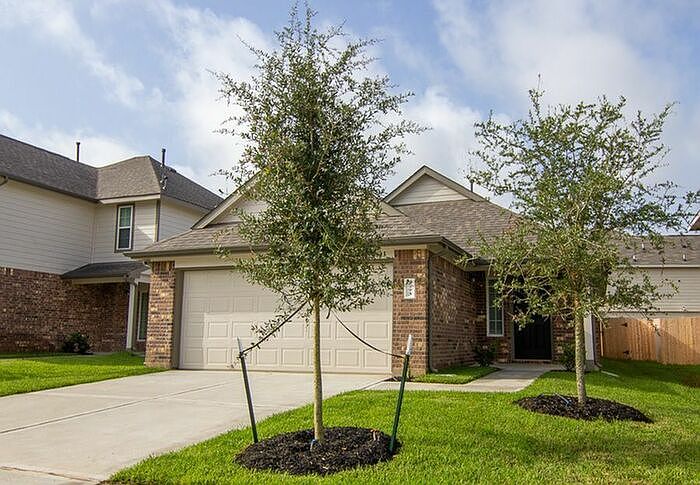 2nd image of 2773 Madison Ct