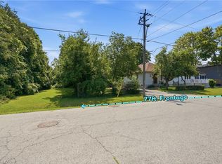188 Troy St, Mississauga, ON L5G 1S7