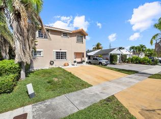 11951 SW 208th Ter, Miami, FL 33177