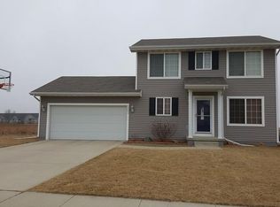 302 NE 44th St, Ankeny, IA 50021