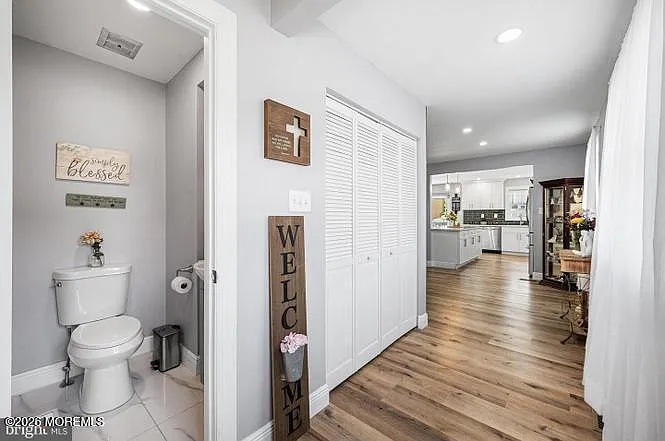 1726 Briarwood Dr — Photo 15