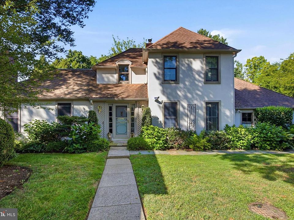 1st image of 19 Highfield Ln