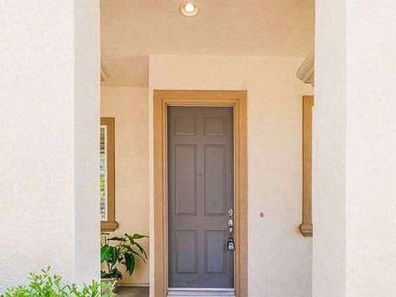 2nd image of 36252 Bur Oaks Ave