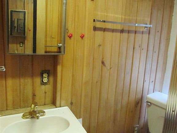 Bathroom (2)