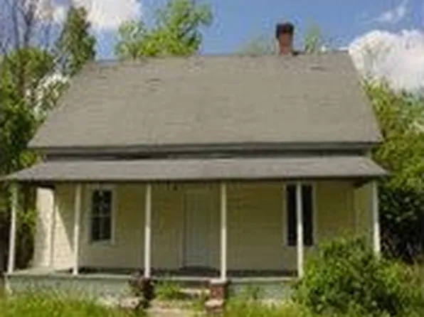 1008 Georgia St, Waycross, GA 31503