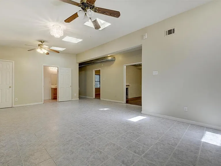 4405 Barrow Ave #B — Photo 8