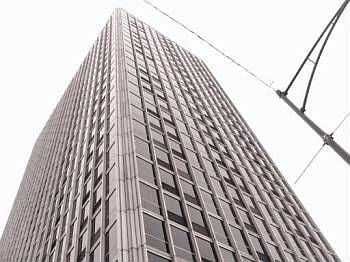 1st image of 340 W Diversey Pkwy APT 1820