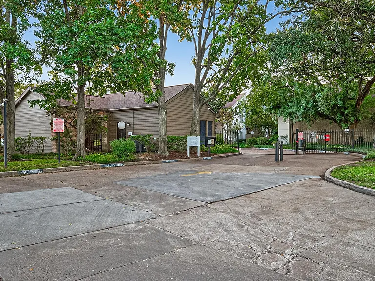 10053 Westpark Dr #289 — Photo 19