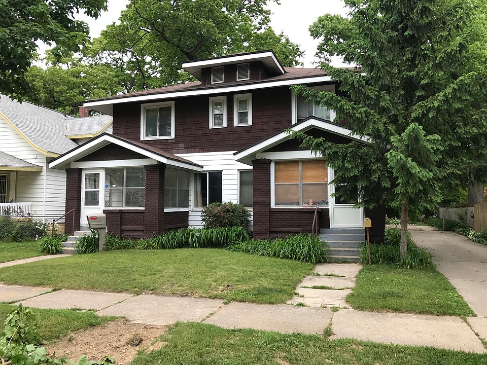 1st image of 2322 Francis Ave SE