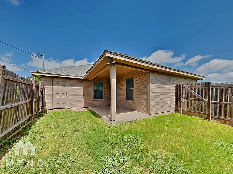102 Jolin Ln — Photo 18