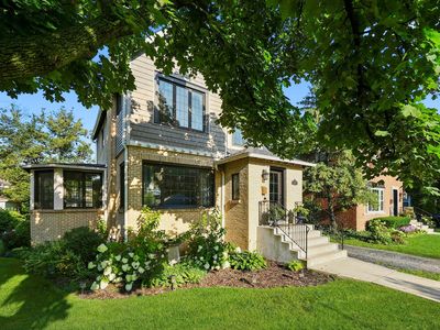 734 Forest Rd, La Grange Park, IL, 60526