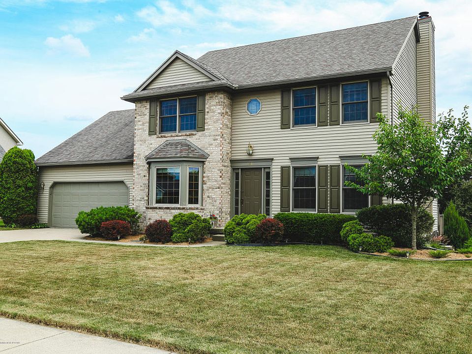 1st image of 6811 French Creek Dr