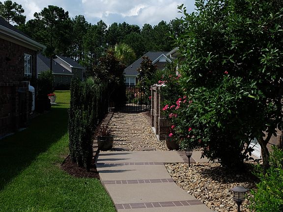 Walkway to backyard pool
