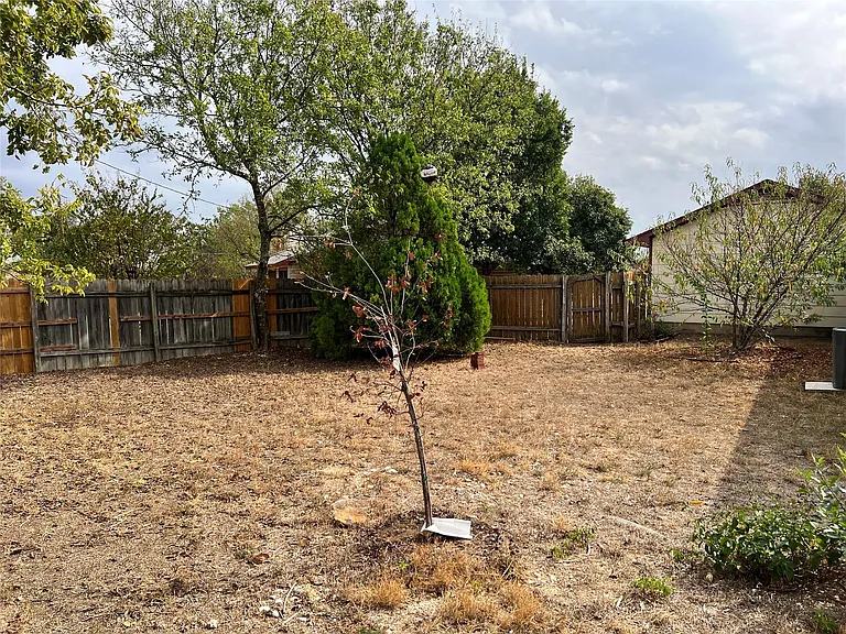 16202 Edgerly Ct — Photo 29