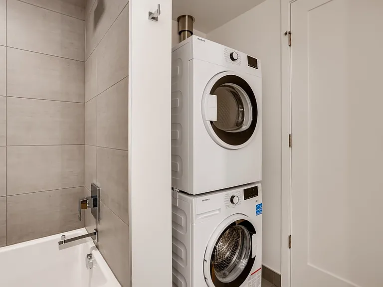 1808 Minor Ave #1110 — Photo 8