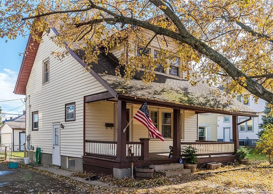 1st image of 1322 Arbor Ave