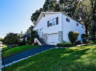 711 Penn Ave, Glenside, PA 19038
