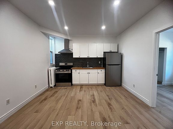 2nd image of 804A Saint Clair Ave W #102