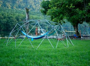 21726 River Canyon Rd, Chattanooga, TN 37405