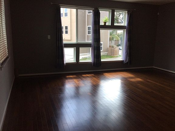 living area image 2