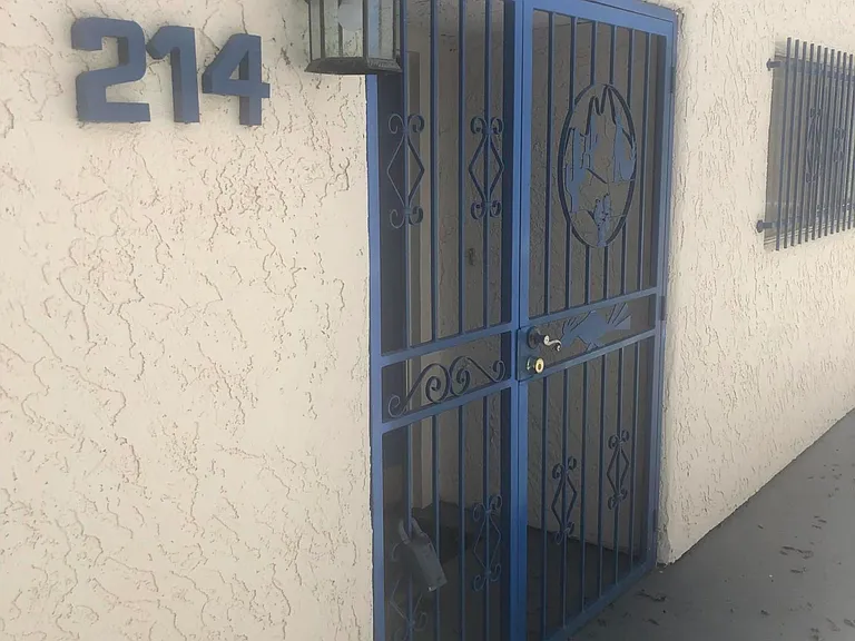 1149 E Sandpiper Dr #214 — Photo 19