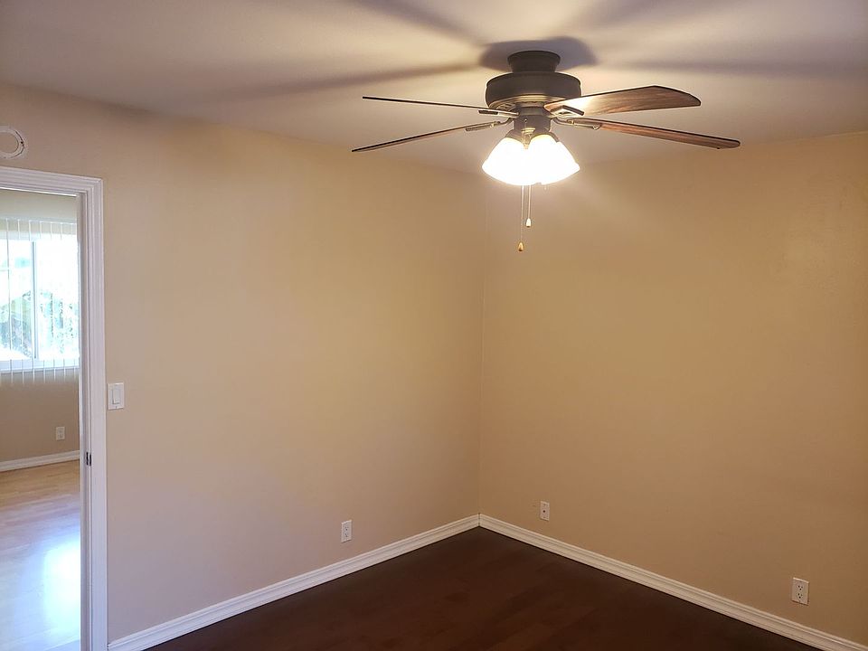 1st image of 1224 Brookfield Ave #3
