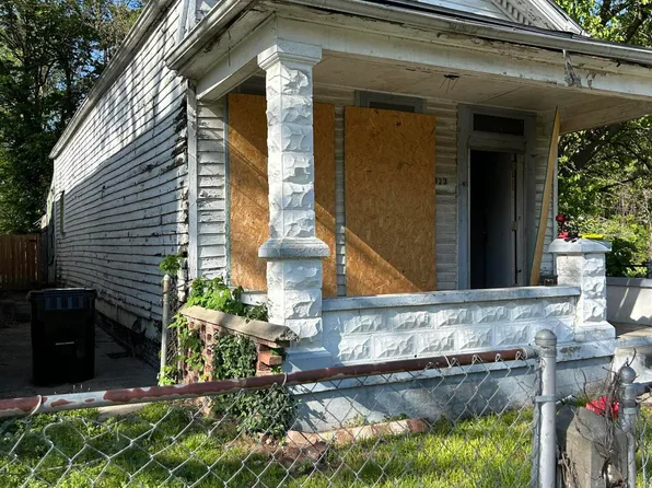 2423 Cedar St, Louisville, KY 40212