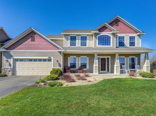 11478 Sawmill Curv, Woodbury, MN 55129