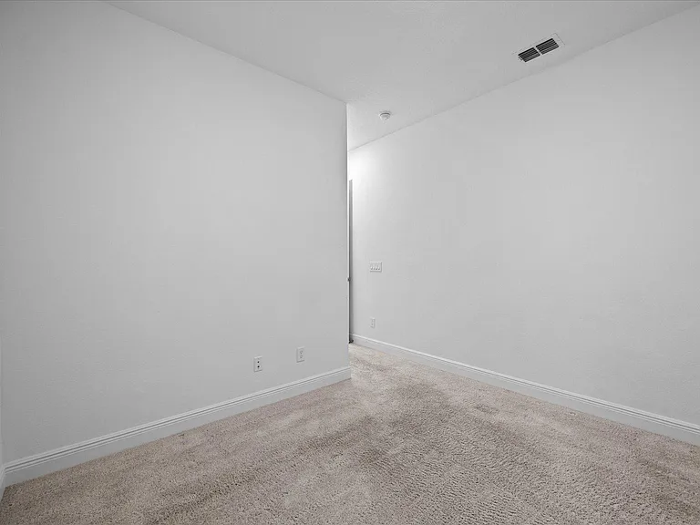 6782 Arnoldson St — Photo 14