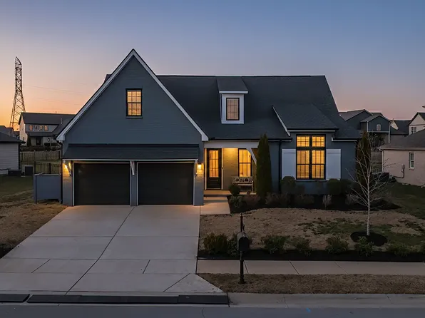 859 Plowson Rd, Mount Juliet, TN 37122