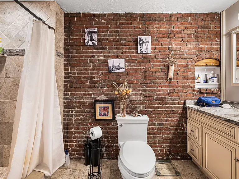 227 Havre St #3B — Photo 18