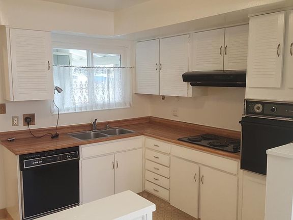 4th image of 6329 Atherwood Ave