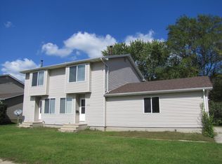 2241 C St SW, Cedar Rapids, IA 52404