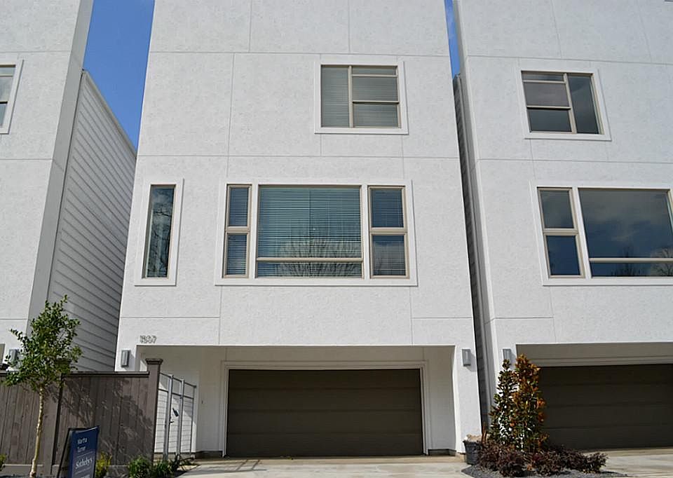 1st image of 1704 Southmore Blvd