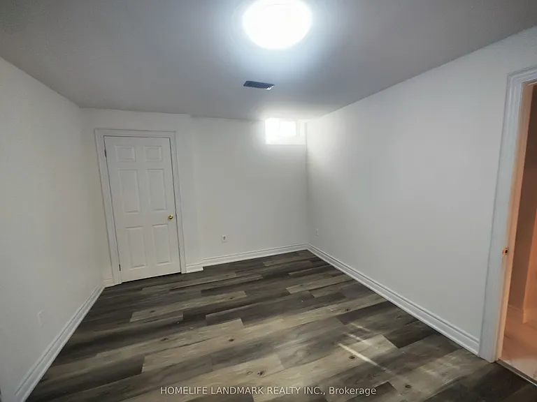 5 Southvale Dr — Photo 5