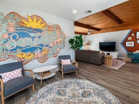 996 Catalina Blvd, San Diego, CA