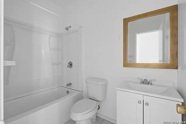1706 W Craig Pl #5 — Photo 9