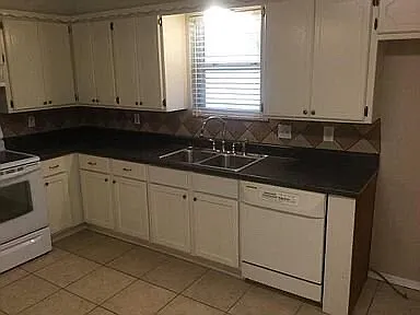 2031 Allenhurst St — Photo 4