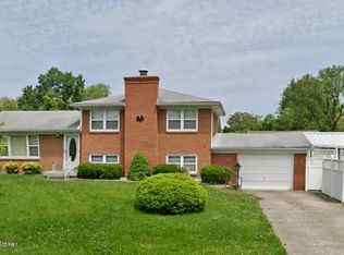 5803 Jessamine Ln, Louisville, KY 40258
