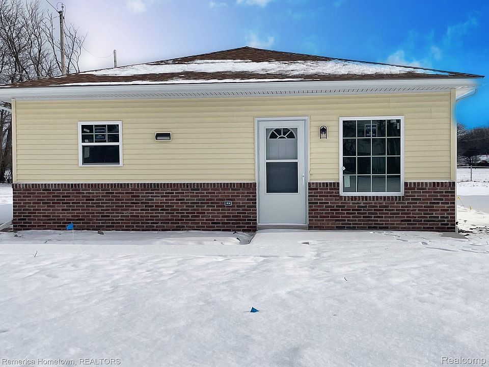1st image of 2203 Emerson St