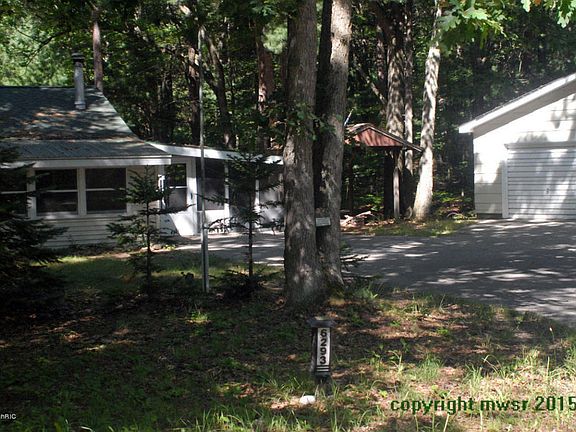 2nd image of 6293 S Lakeshore Dr