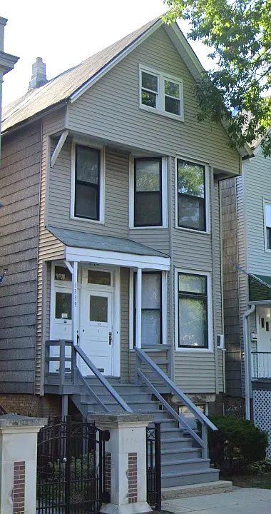 3337 N Lakewood Ave #1
