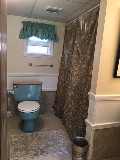 1st image of 12800 Iola Dr #1