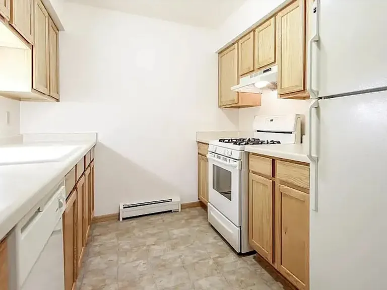Morningside Hills Apartments-Waukesha — Photo 12