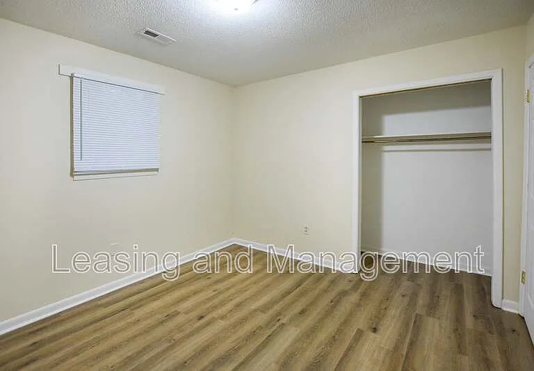 1611 Jessamine Rd #1C — Photo 8