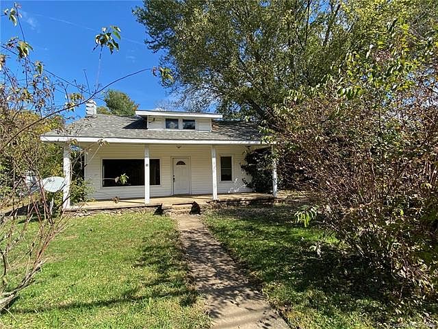 1st image of 56 Elysinia Ave