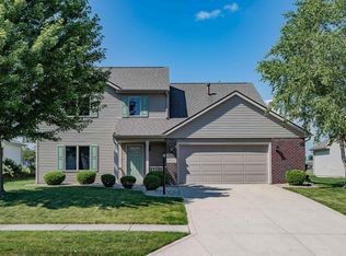 12027 Tapered Bank Run, Fort Wayne, IN 46818