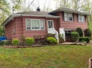 141 County Line Rd, Branchburg, NJ 08876